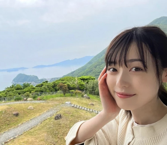 福原遥 かわいい